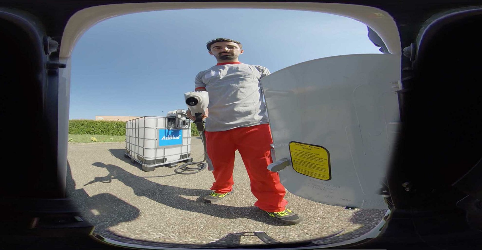 piusi-experience-immersiva-in-realtà-virtuale-al-festivalletteratura-2019-visualpro360 (1)