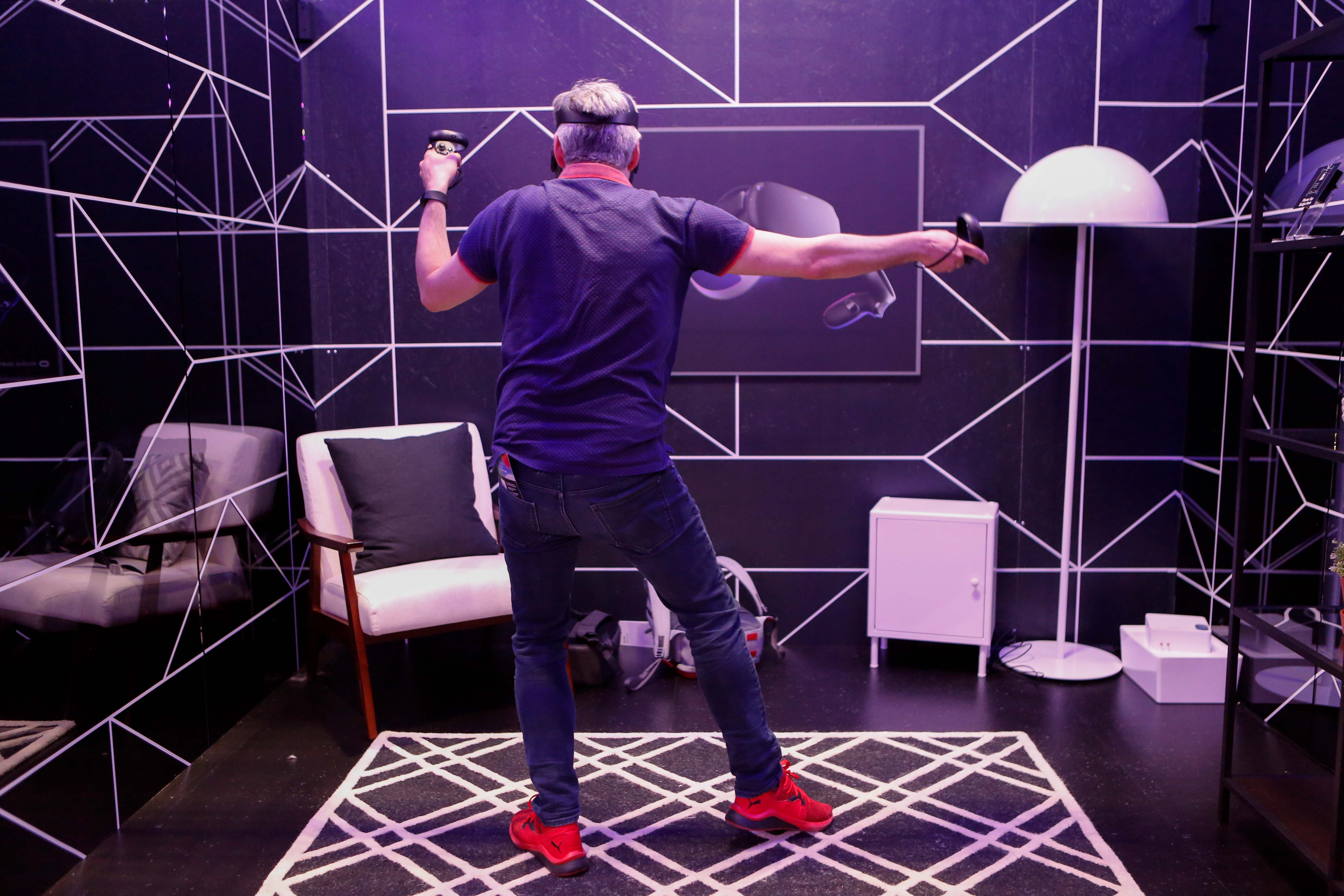 com'è vivere un'esperienza di realtà virtuale