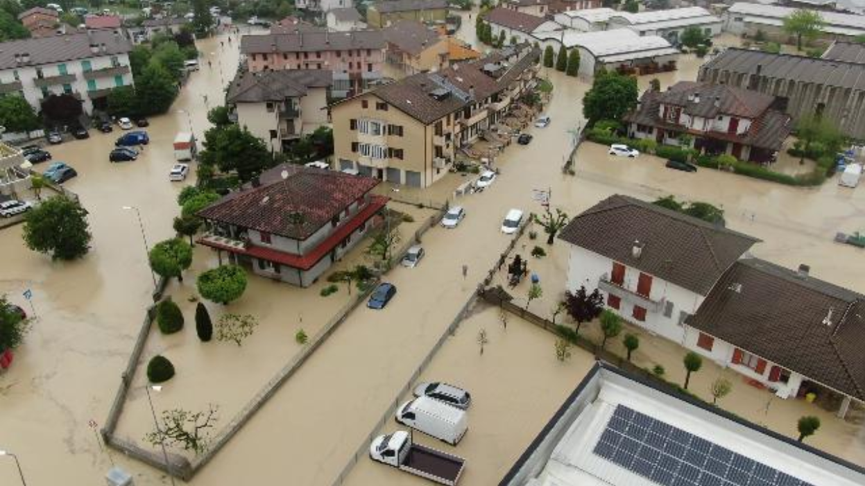 Emergenza maltempo, Danni inestimabili: danneggiate le parti agricole ed industriali della Romagna